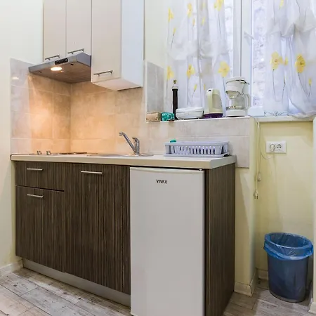 Charming And Historic Old Town - One Bedroom Zadar